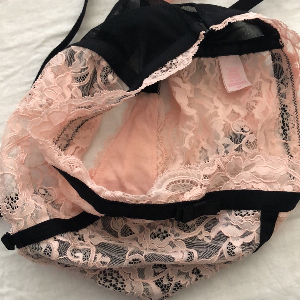 Victoria’s Secret set - Picture 5 of 12